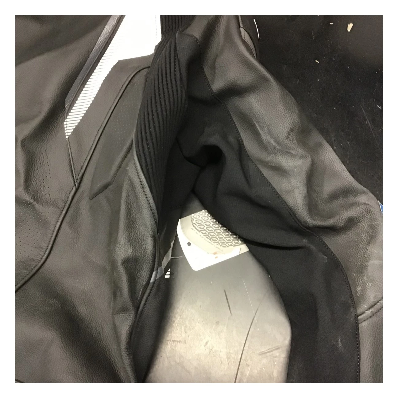 Sportbike Jackets Alpinestars GP Plus R V3 Airflow Jacket Black/Grey/White / 58 [Blemished - Very Good] - Image 3